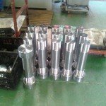 Studs With Hydraulic Nuts